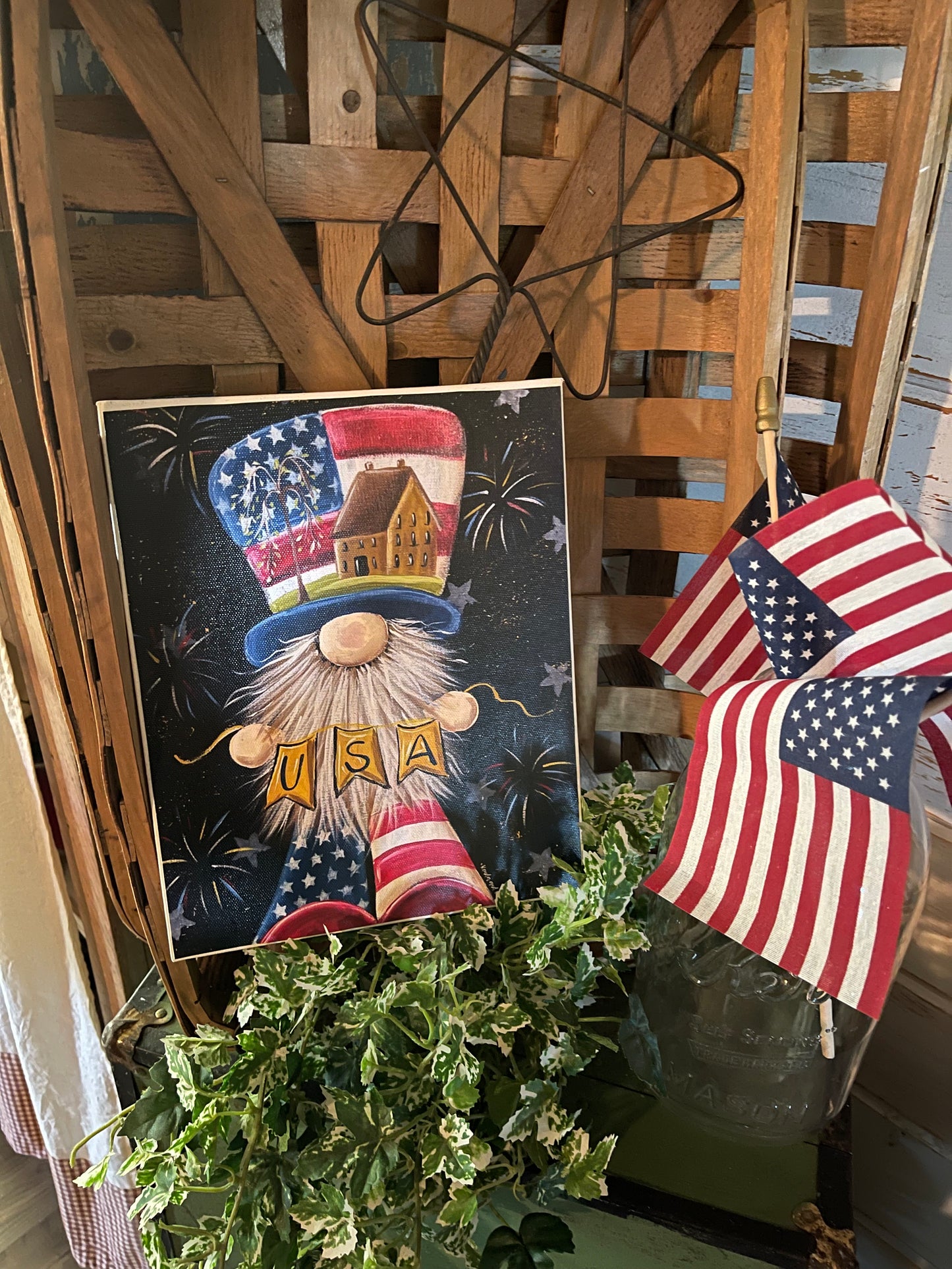 Patriotic gnome, canvas print